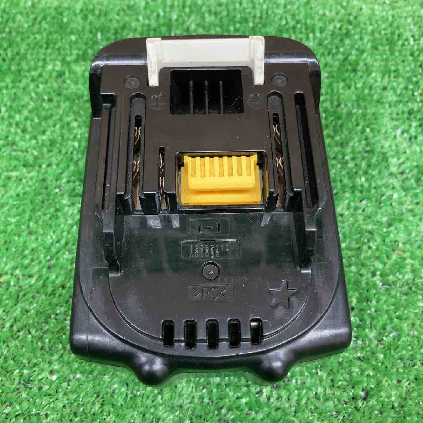 中古品】 マキタ/makita リチウムイオンバッテリー 18V/3.0Ah BL1830