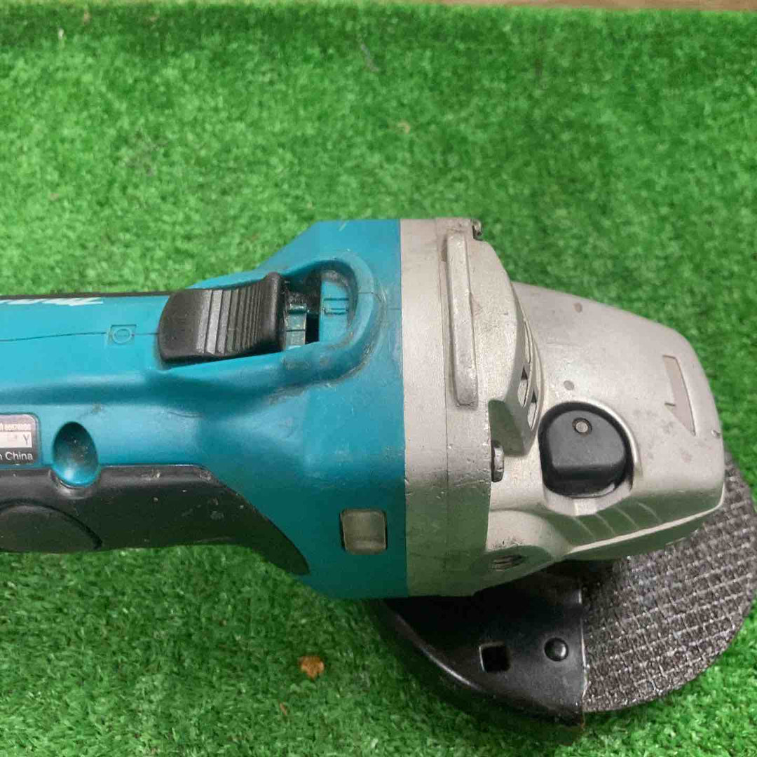 ☆マキタ(makita) コードレスディスクグラインダ GA402DZ【町田店】