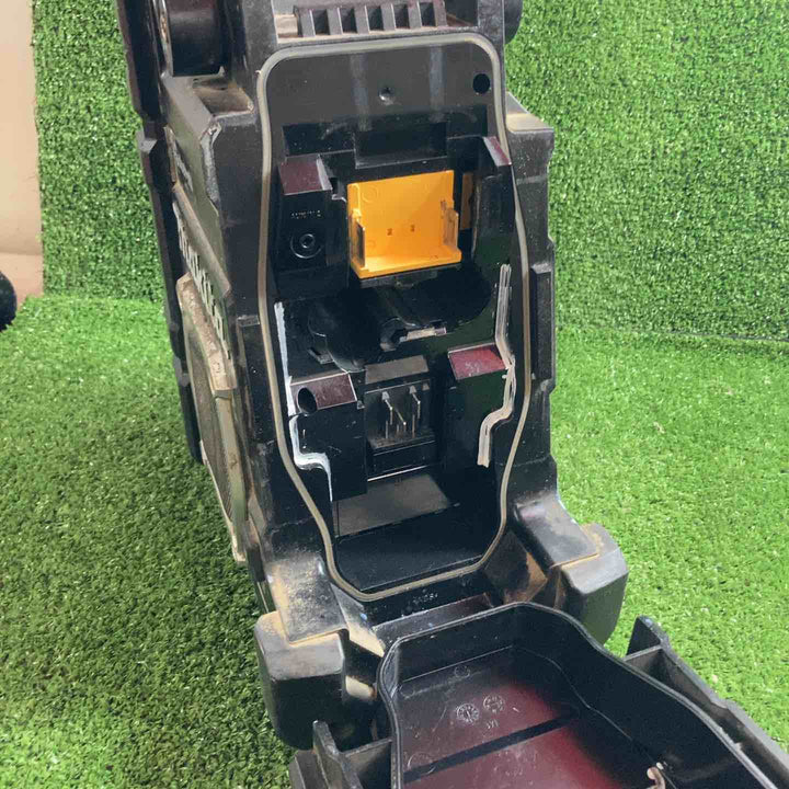 ★マキタ(makita) コードレスラジオ MR108B【川崎店】