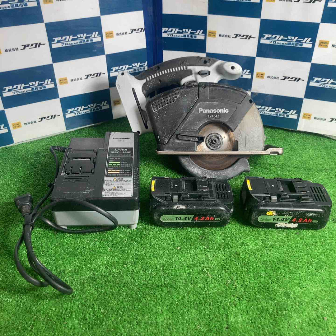 ★パナソニック(Panasonic) コードレスチップソーカッター EZ4542LS2M-B【草加店】