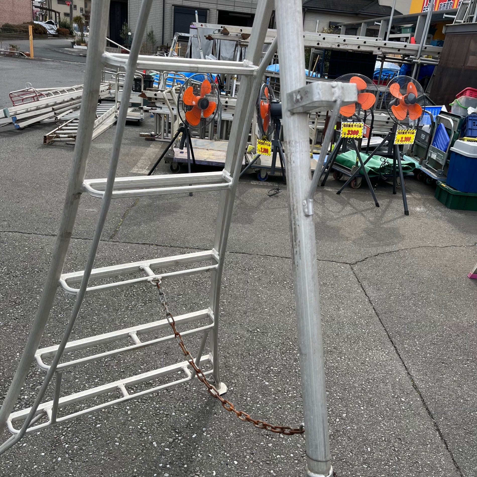 中古品/店頭受取り限定】メーカー不明 園芸用アルミ脚立 6尺 【東大和
