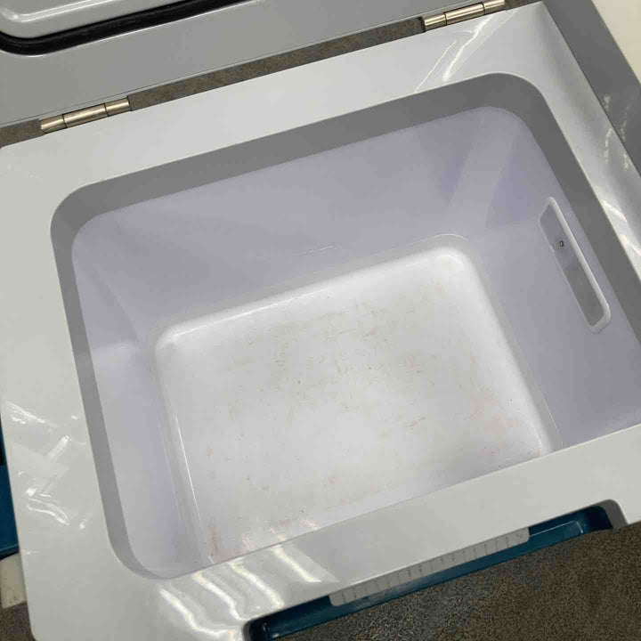 ★マキタ(makita) コードレス冷温庫 CW180DZ【川崎店】
