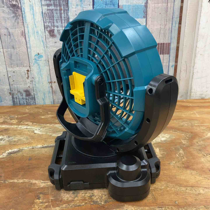 ★マキタ(makita) コードレスファン CF102DZ(本体のみ)【柏店】