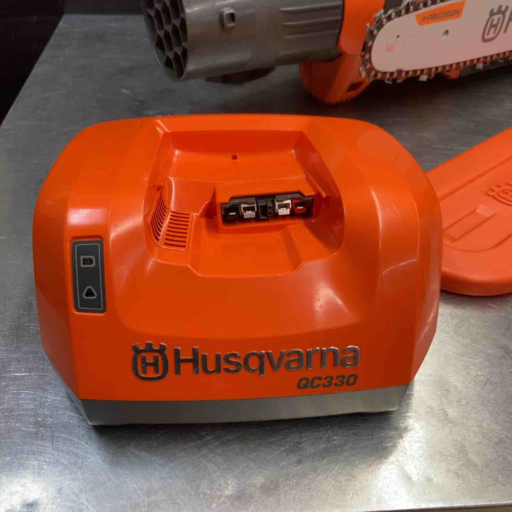 【中古品】 ハスクバーナ(Husqvarna) チェーンソー・ブロワ・充電器 まとめ T540iXP 525iB QC330 【東大和店】