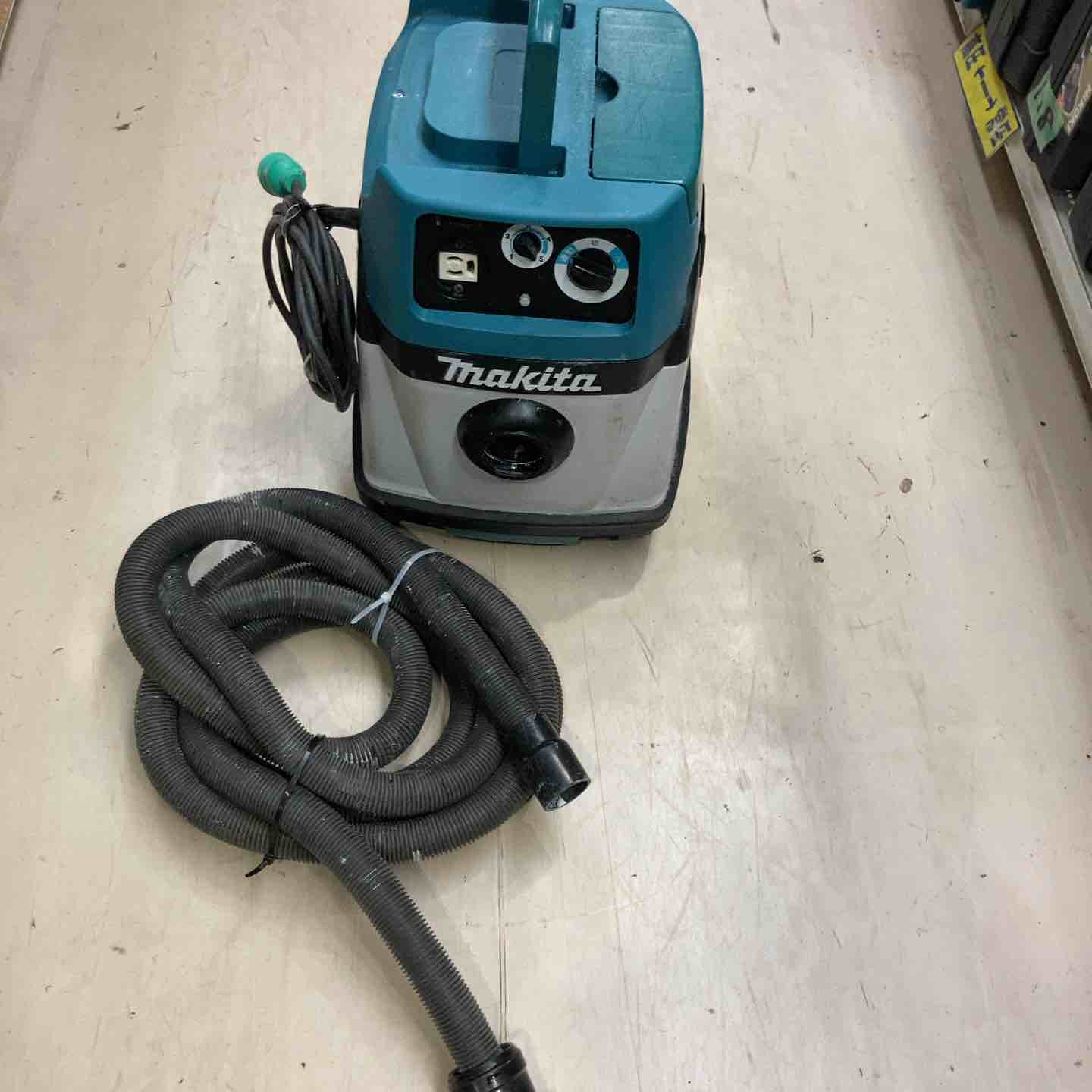 ★マキタ(makita) 集じん機 乾式 475(P)【町田店】 ☆マキタ(makita) 集じん機 乾式 475(P)【町田店】 – アクトツール