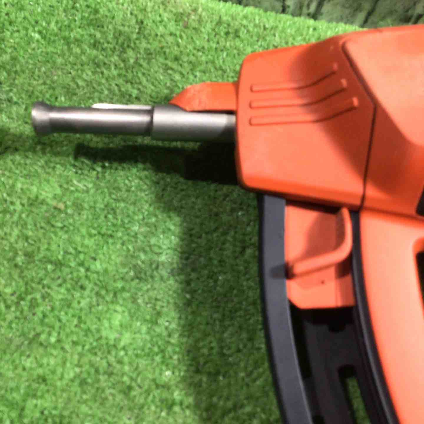 ◇ヒルティ(HILTI) ガス式鋲打機 GX120-ME 電気・機械設備用【川口店