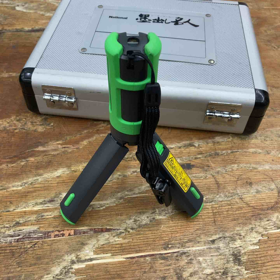 ◇パナソニック(Panasonic) レーザー墨出し器 墨出し名人 十字・地墨 BTL1100G【柏店】