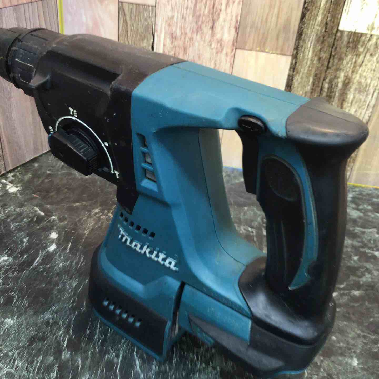 ☆マキタ(makita) コードレスハンマドリル HR244DZ【八潮店】 – アクト