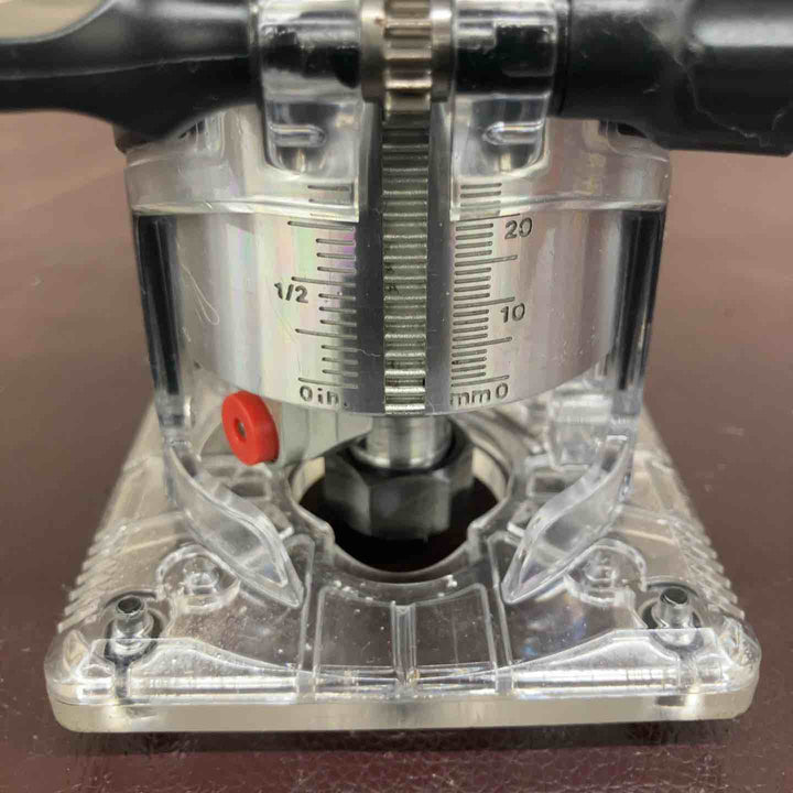 【中古品】マキタ(makita) コードレストリマ RT40DZ バッテリー 充電器付属【東大和店】