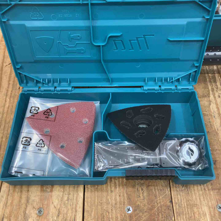 【未使用品】★マキタ(makita) コードレスマルチツール TM52DZK 本体＋ケース＋ツールボックス他 【所沢店】
