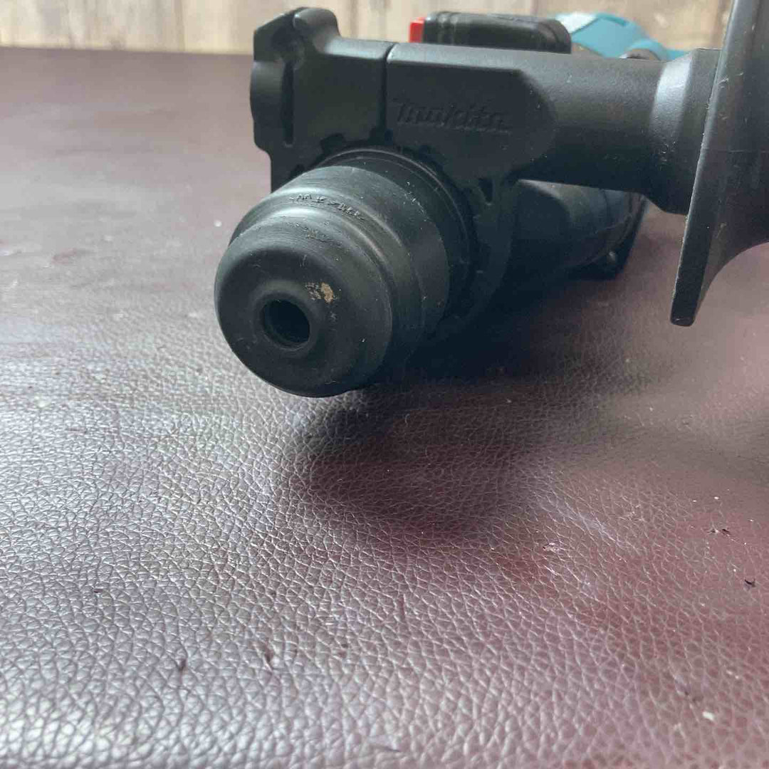 【中古品】 マキタ(makita) ハンマドリル HR1830F 【東大和店】