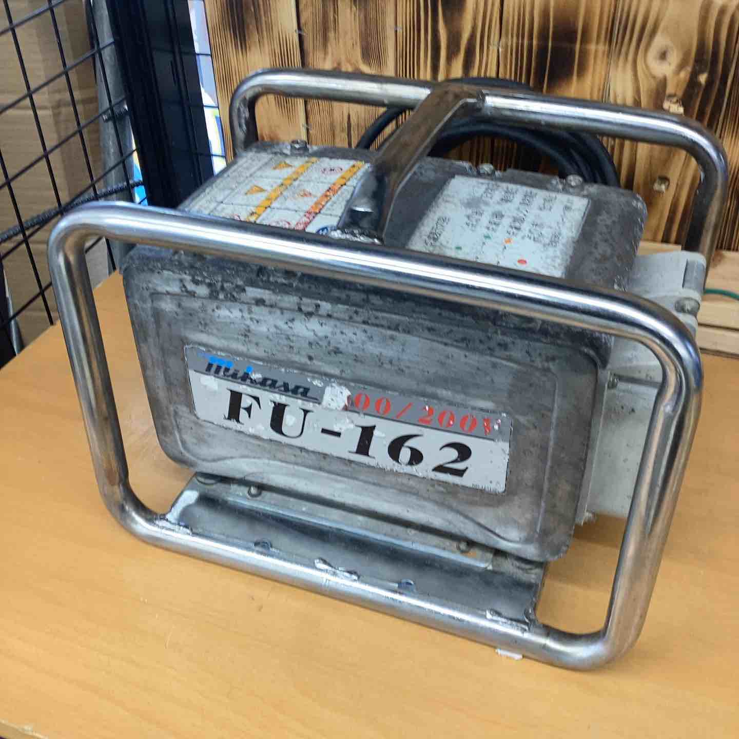 三笠 高周波インバーター  FU-162【越谷店】 三笠 高周波インバーター FU-162【越谷店】 – アクトツールオンライン