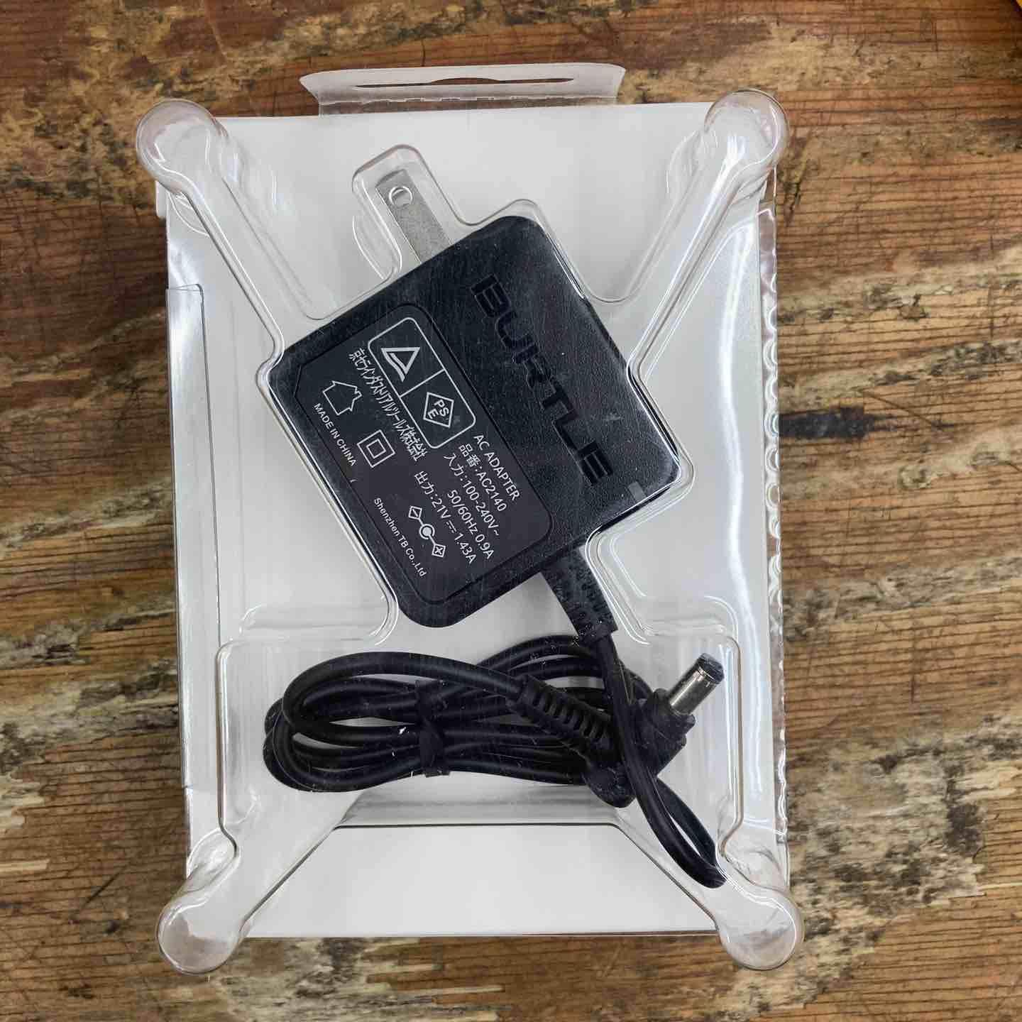 未使用品】バートル BURTLE 空調服用リチウムイオンバッテリー AC09