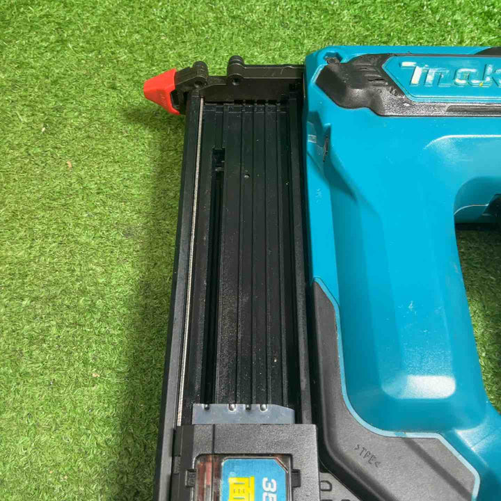 【中古品】 マキタ 充電式35mm面木釘打ち機 FN350DZ 【藤沢店】