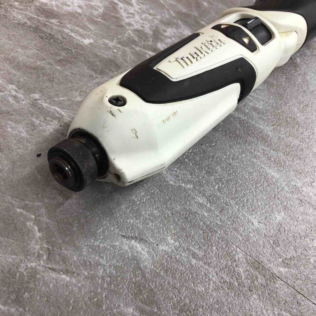 ☆マキタ(makita) コードレスペンインパクトドライバ TD021DSW【八潮店】