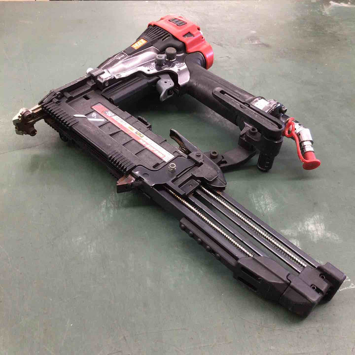 【中古品】 マックス/MAX 高圧フロアタッカ HA-50F3(D) 【鴻巣店】