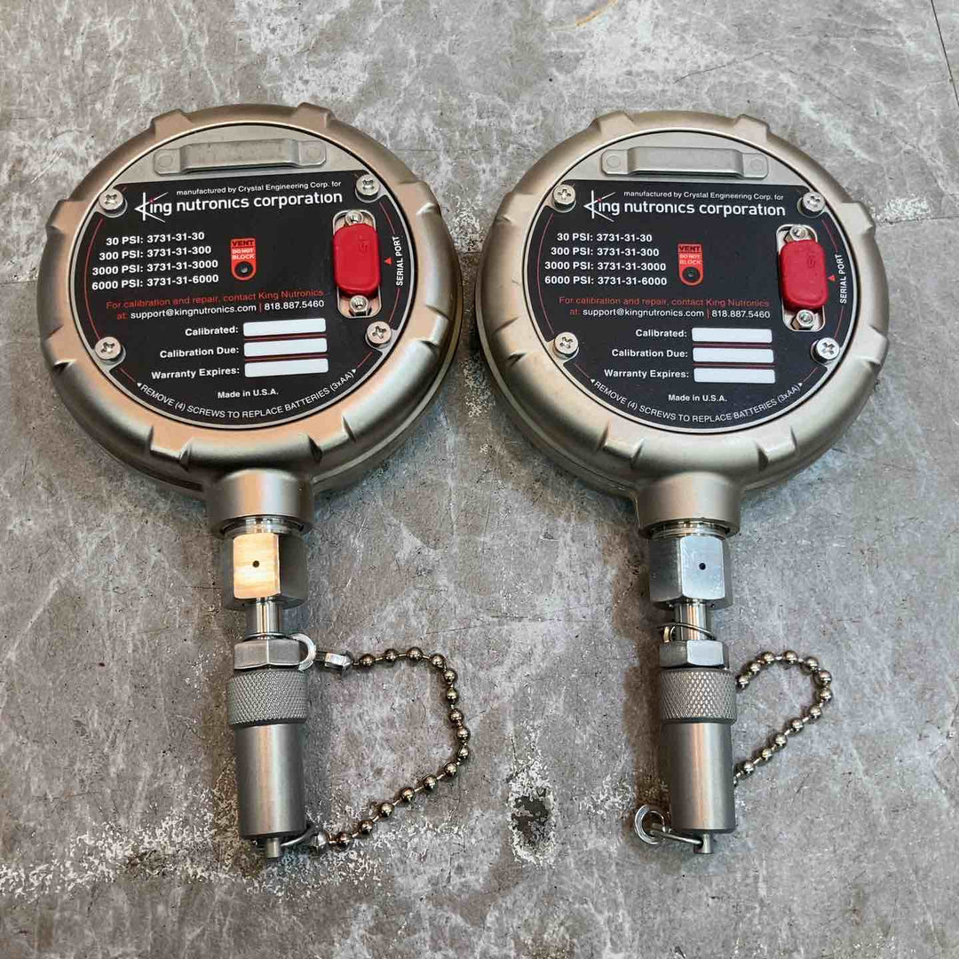 【現状品】アメテック(AMETEK) Crystal デジタル圧力テストゲージ 6000PSI XP2i 圧力キャリブレータ 2個セット 保証なし【八潮店】
