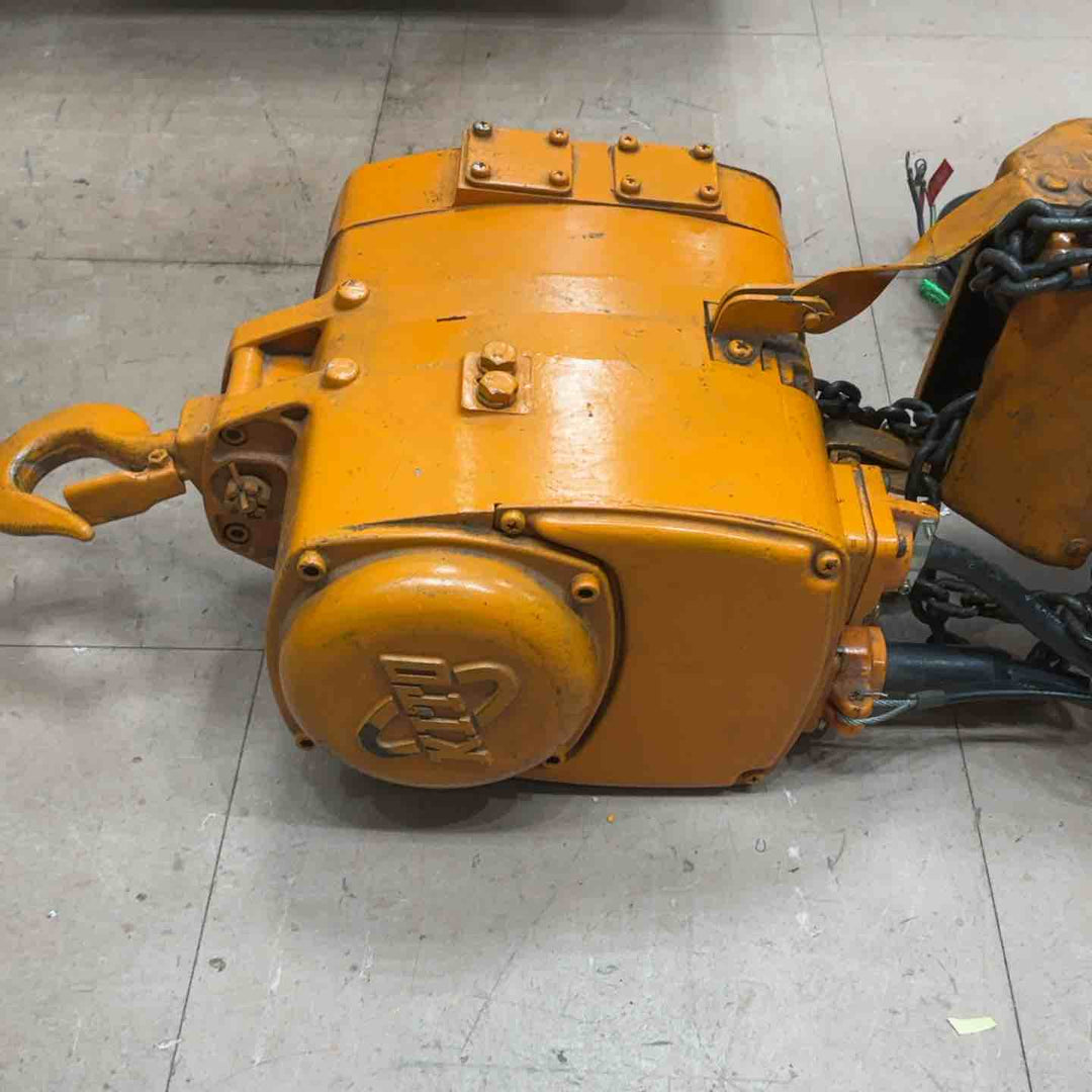 【店頭受取り限定】KITO キトー 電動 チェーンブロック EF2C-817【草加店】