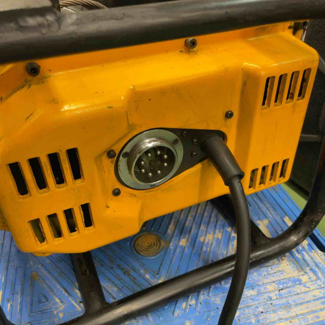 【店頭受取り限定】リョービ(RYOBI) 定置式電動ウィンチ WI-200【桶川店】