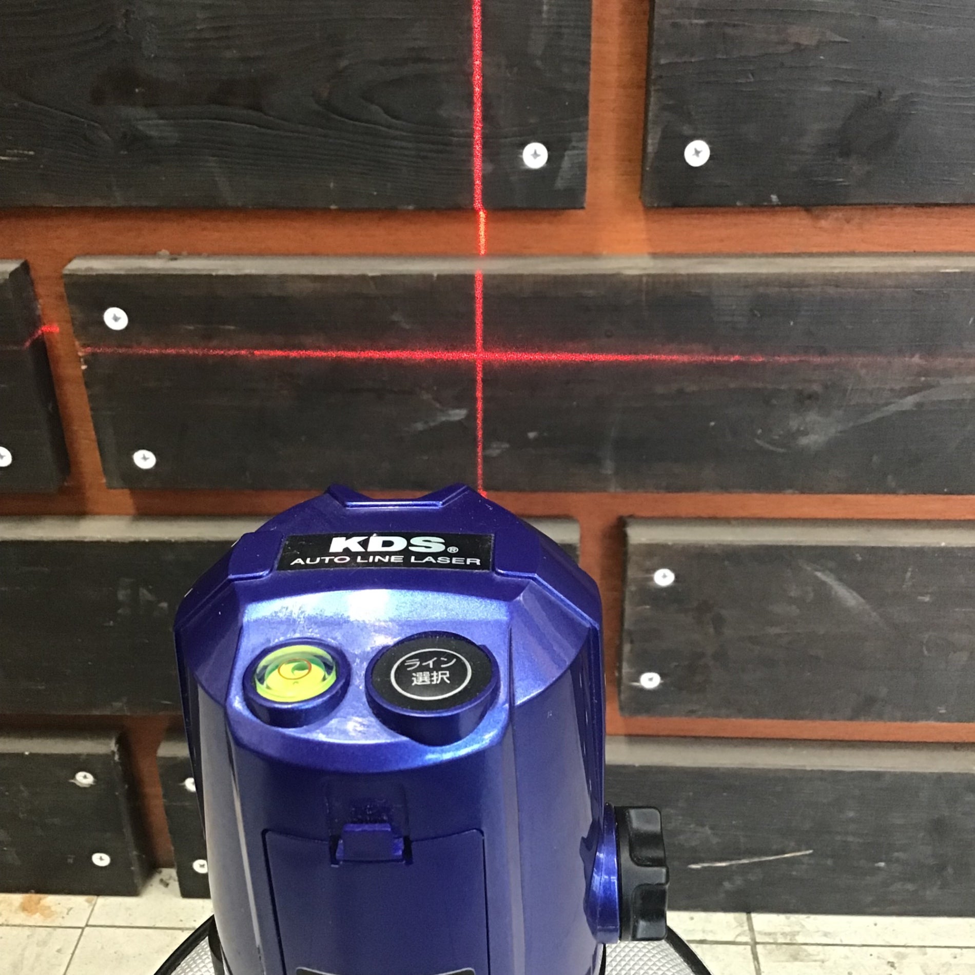 現状品】 KDS オートラインレーザー墨出し器 ATL-100 【鴻巣店