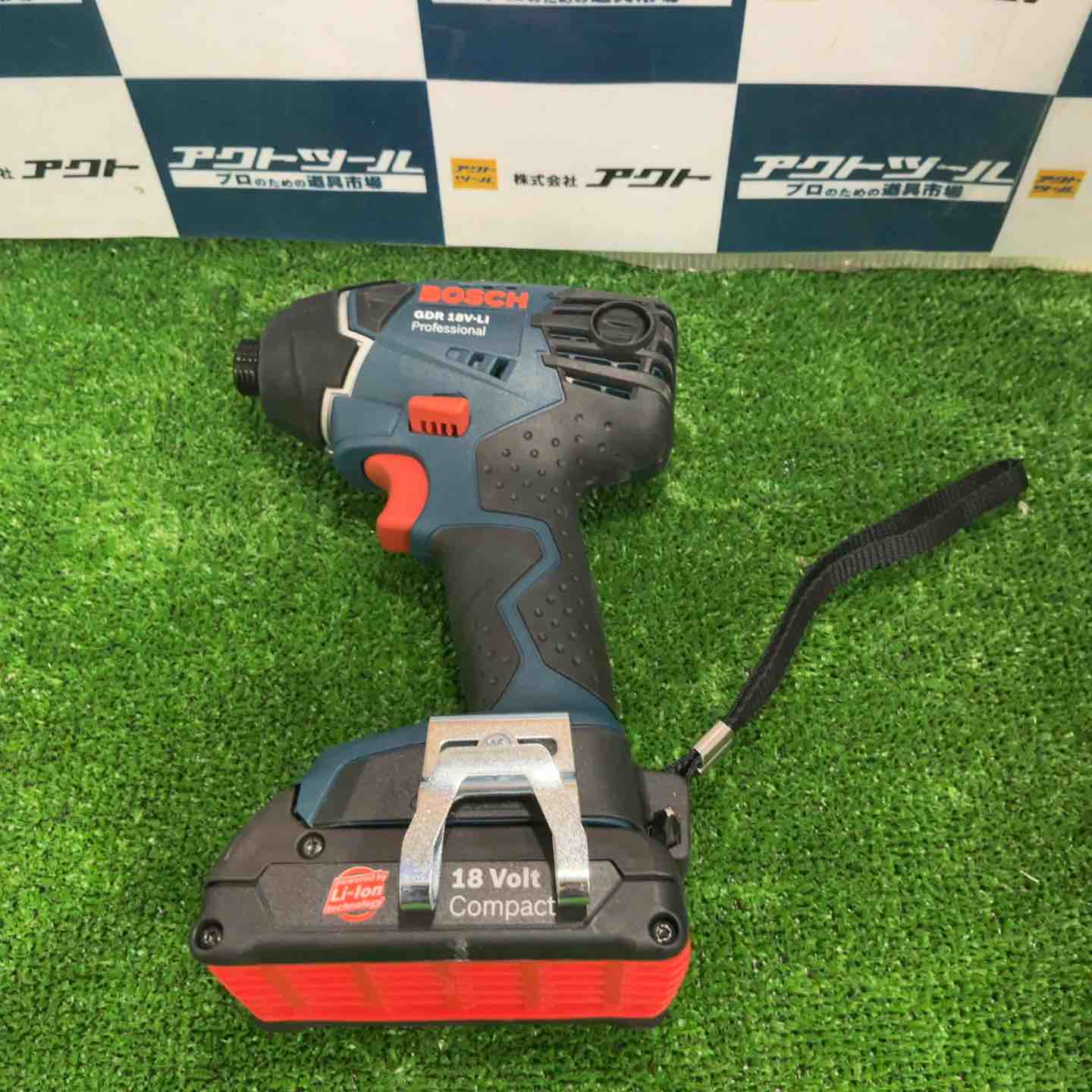 ◇BOSCH(ボッシュ) 18Vバッテリー インパクトドライバー GDR18V-LIS