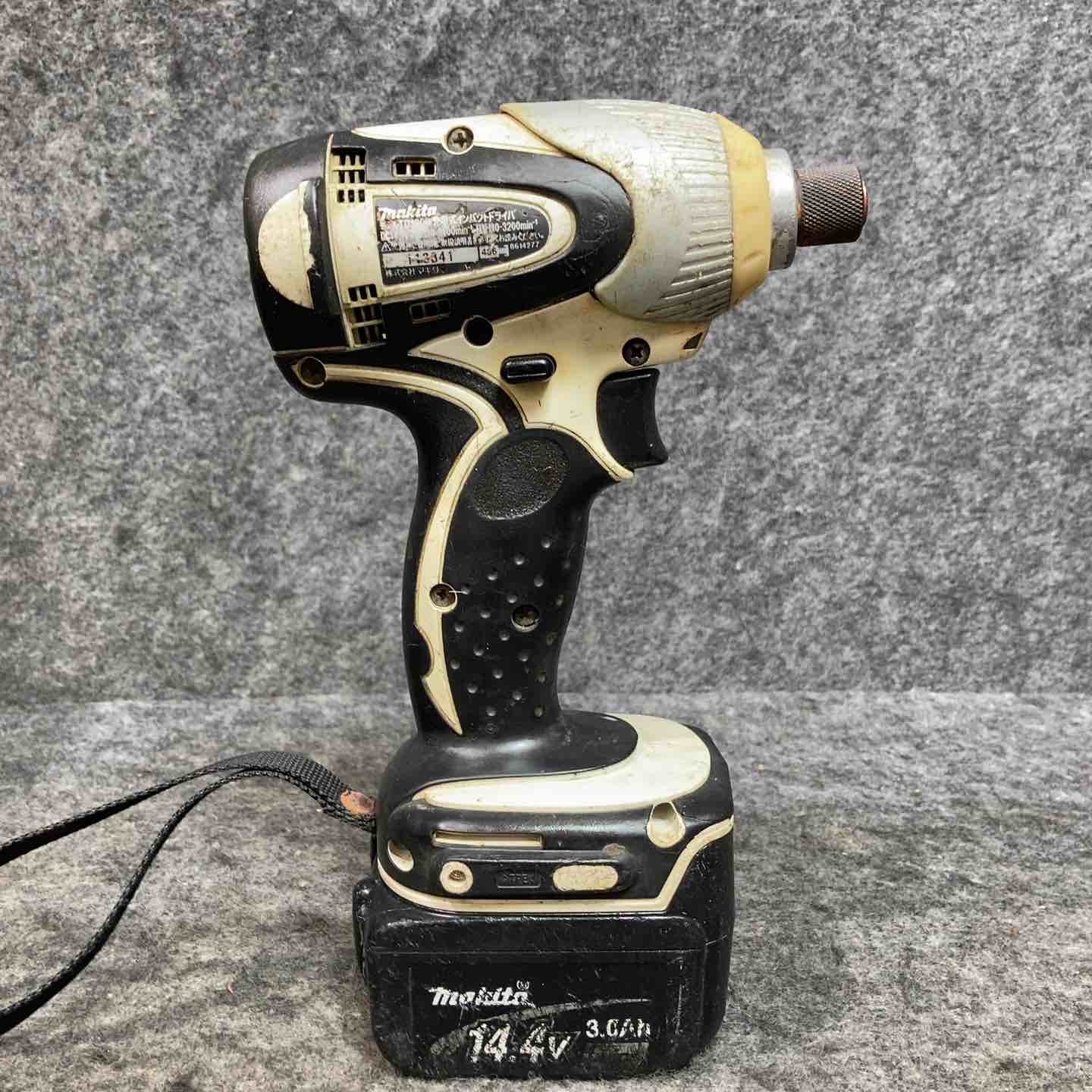 マキタ(makita) コードレスインパクトドライバー TD132DRFXW【桶川店