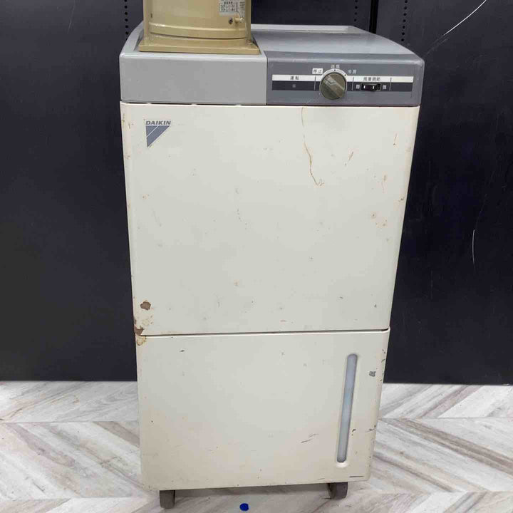 【店頭受取り限定】スポットクーラーダイキン 首振りスポットクーラー SUASSN1BS 工事現場 工場 イベント会場 厨房 移動 熱中症対策 イベント 工場 倉庫 【越谷店】