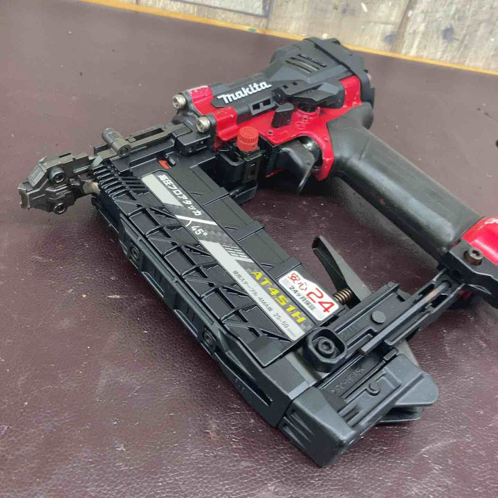 【中古品】★マキタ(makita) 高圧フロアタッカ AT451H【東大和店】
