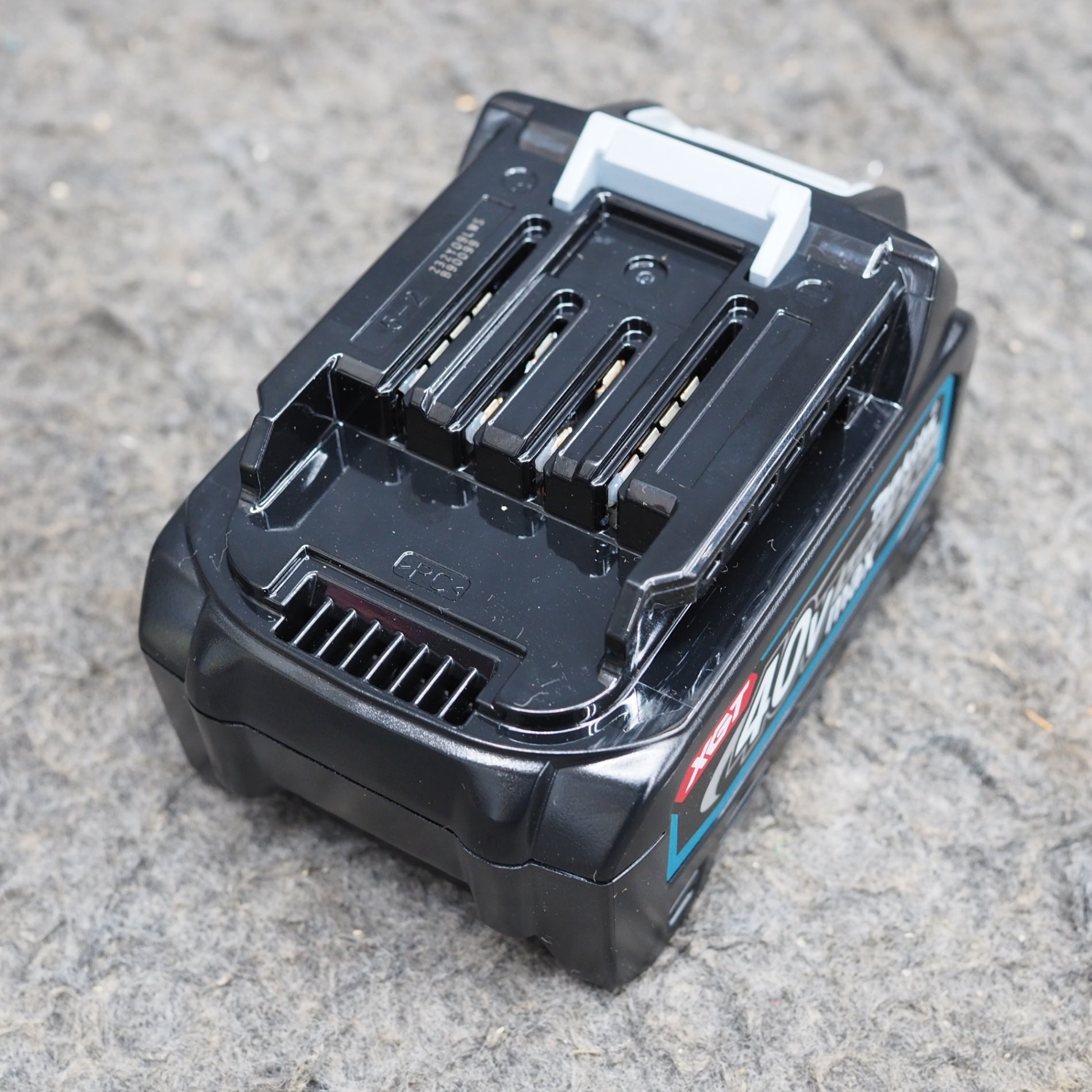 中古美品】マキタ(makita) リチウムイオンバッテリー 40Vmax/2.5