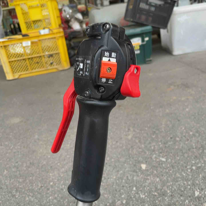 【店頭受取り限定】新ダイワ(Shindaiwa) 22㏄ エンジン刈払機 RM1025【桶川店】