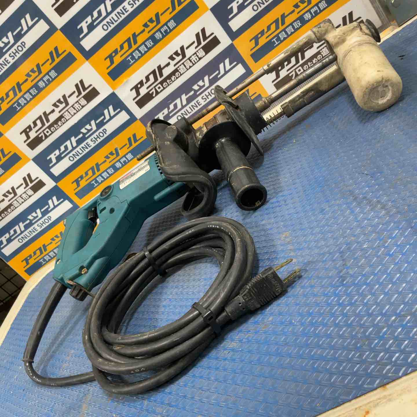 ◇マキタ(makita) ダイヤテックドリル DT0600 ボンベセット付き【草加