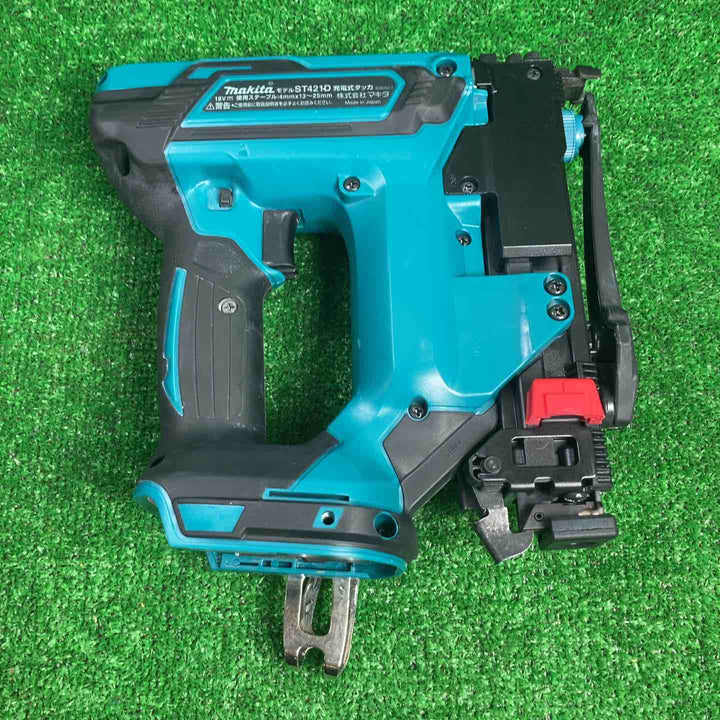 ◇マキタ(makita) コードレスタッカー ST421DZ【川崎店】