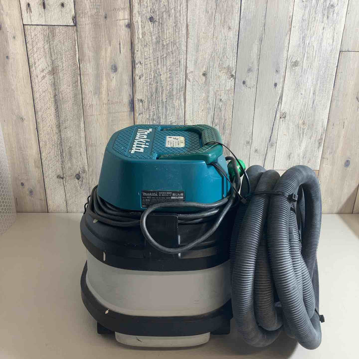 ◇マキタ(makita) 乾式 集じん機 482(P)【戸田店】