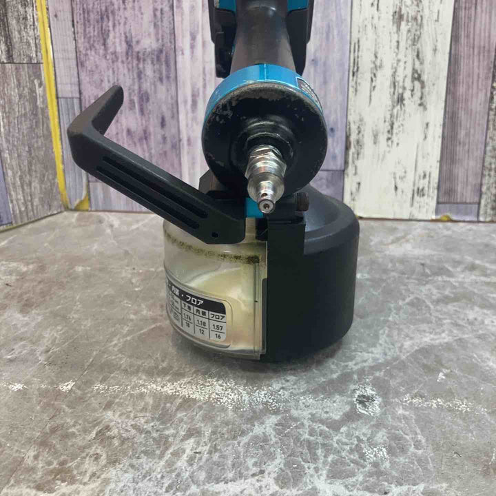 【中古品】★マキタ makita 50mm 高圧エア釘打ち機 AN514HM 本体のみ ケースなし【八潮店】