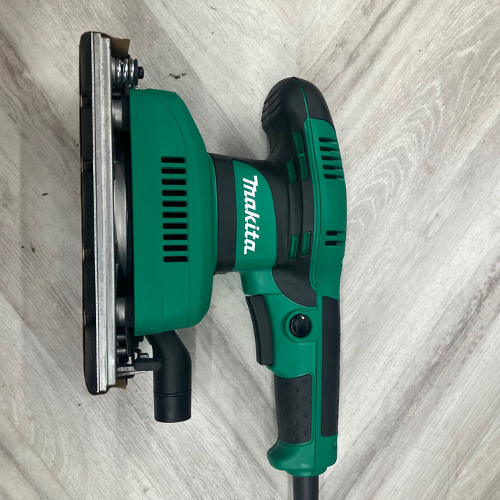 〇マキタ(makita) 仕上げサンダ M931【越谷店】