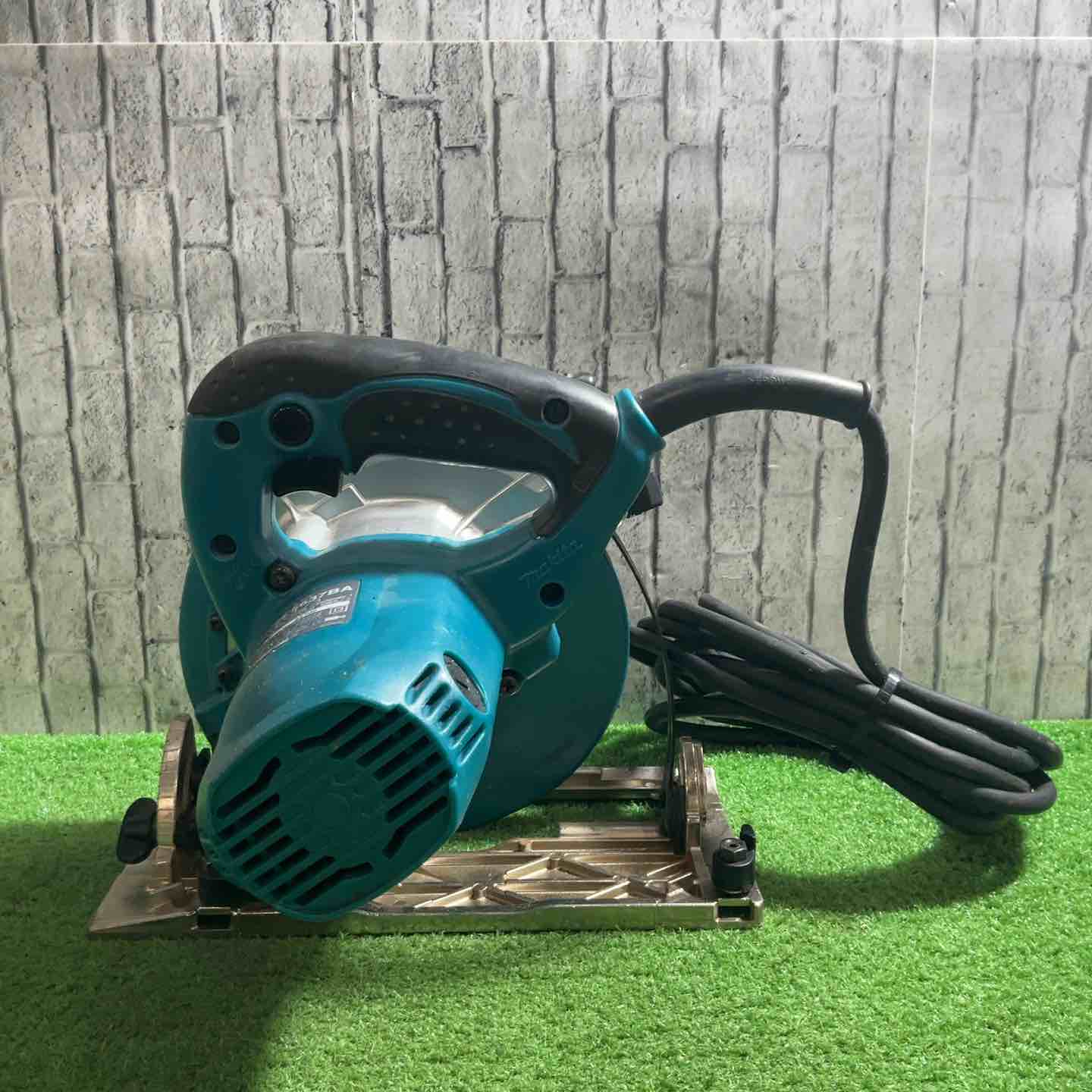 ☆マキタ(makita) 165mm電気マルノコ 5637BA 動作確認済【川口店