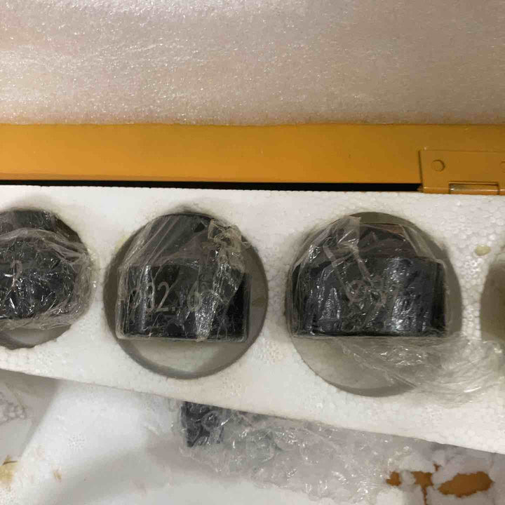Bonvoisin 油圧パンチャー 手動穴あけパンチ 15トン ステンレス鋼 鉄板 工事 建築 工業 金型付き (SYK-15A(16~51mm))【町田店】