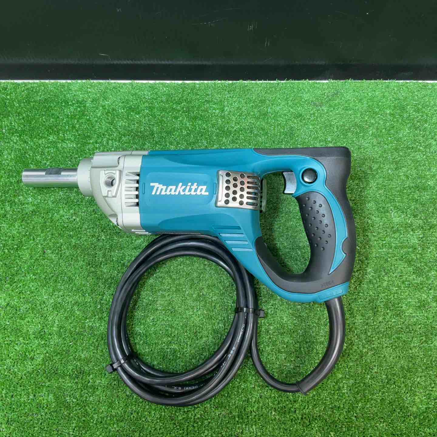美品】☆マキタ(makita) かくはん機 UT2204【岩槻店】 – アクトツール
