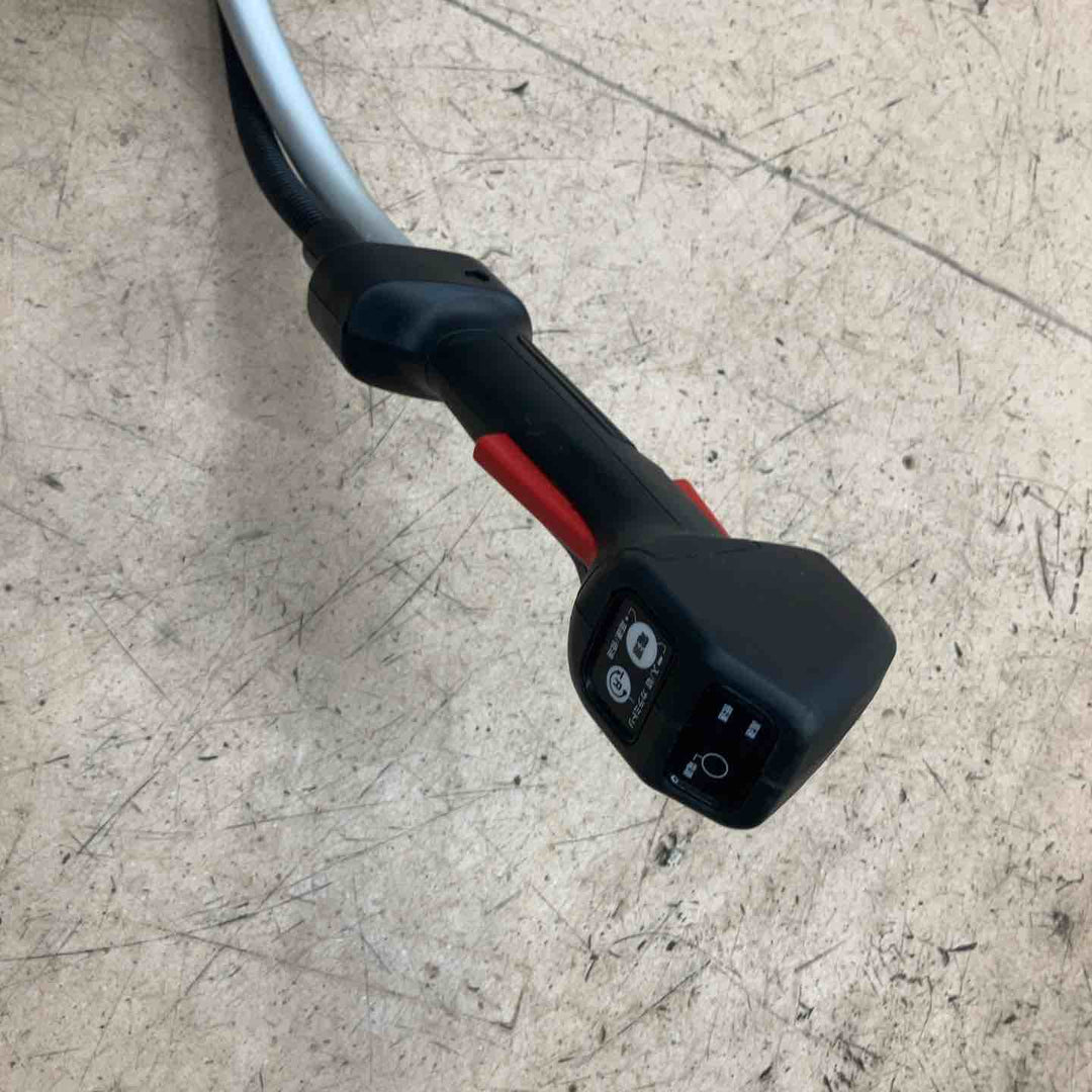 【中古品/店頭受取り限定】 マキタ(makita) コードレス草刈機 MUR365DZ 【東大和店】