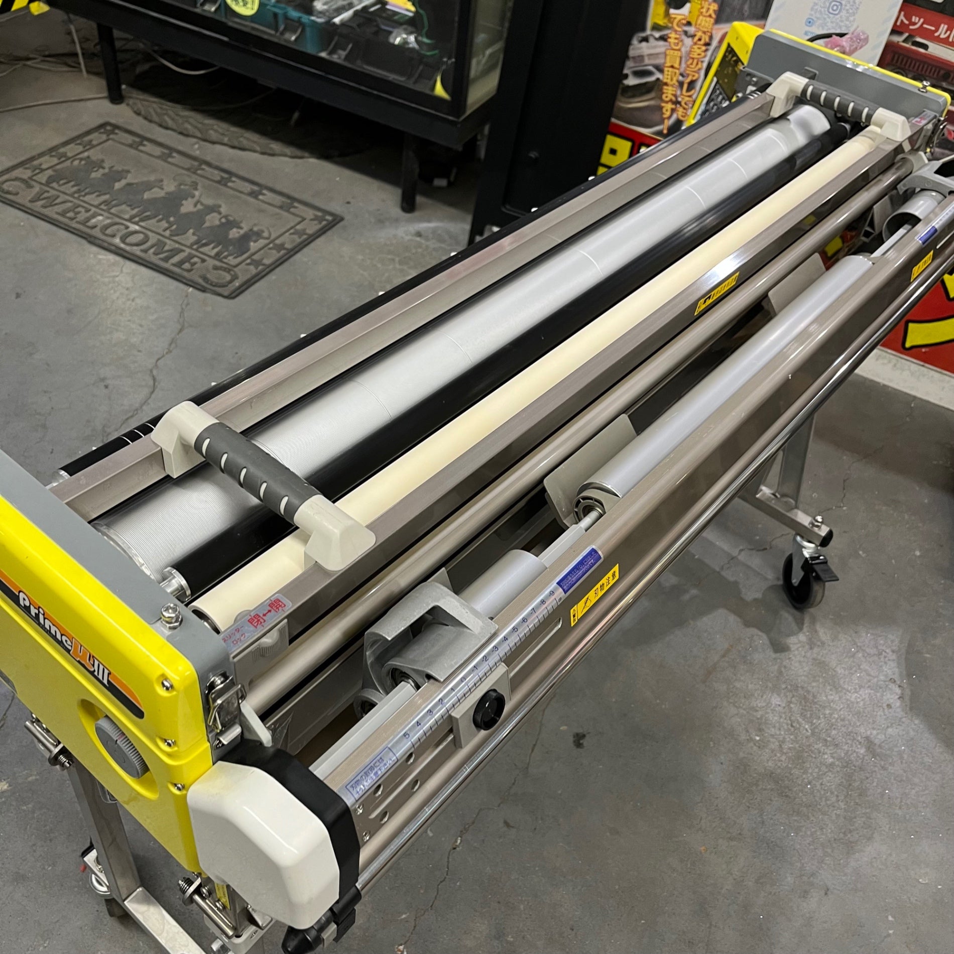 極東産機 PrimeμⅢ 自動壁紙糊付機【市川行徳店】【店頭取引限定】【中古】管理番号：ITR55Z447CA2 買取実績】極東産機 自動壁紙糊付機 Primeμ3［千葉県君津市］千葉市原店