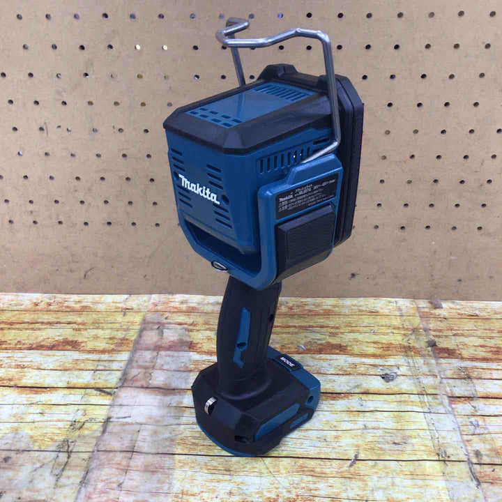 マキタ(makita) コードレスフラッシュライト ML007G【川崎店】