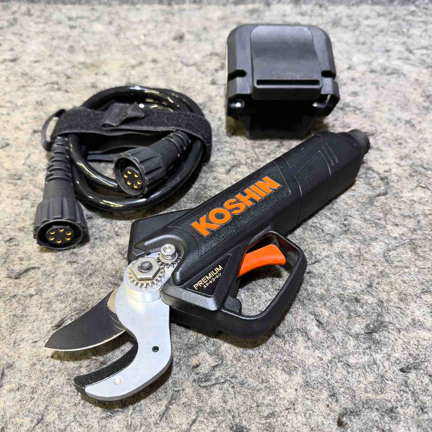 アウトレット品 特価価格 工進(KOSHIN) 18V 2.5Ah 充電式剪定はさみ 
