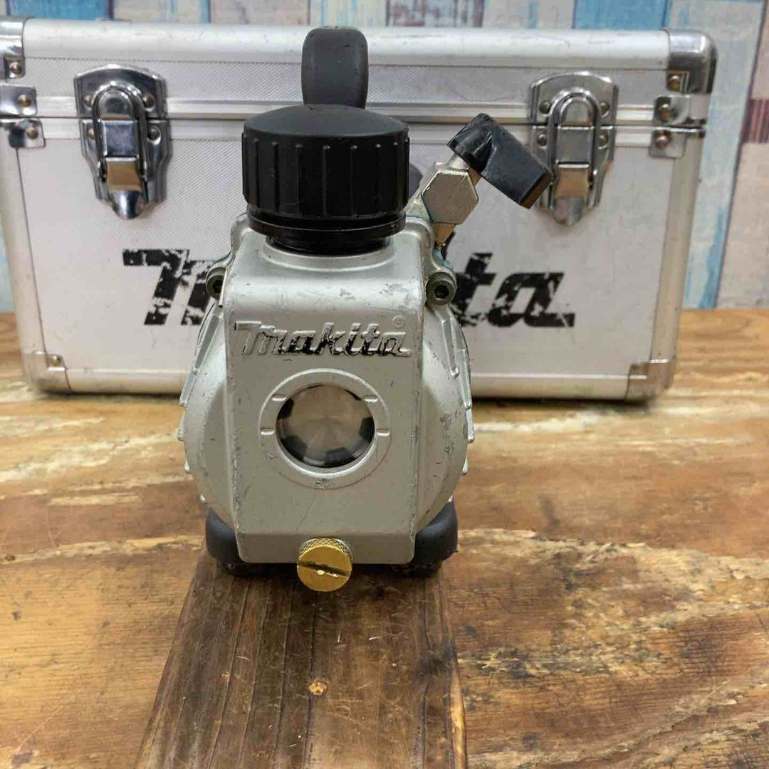 ★マキタ(makita) コードレス真空ポンプ VP180DZ【柏店】