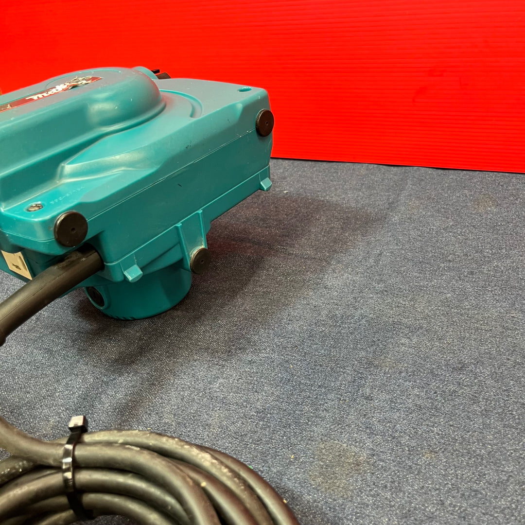 【中古品】★マキタ(makita) 小型集じん機 乾式 450(P)【東大和店】