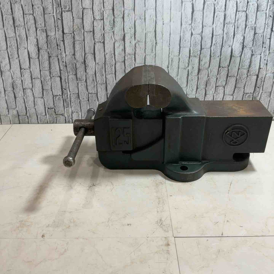 ナベヤ  リードバイス  125  N.B.K【川口店】