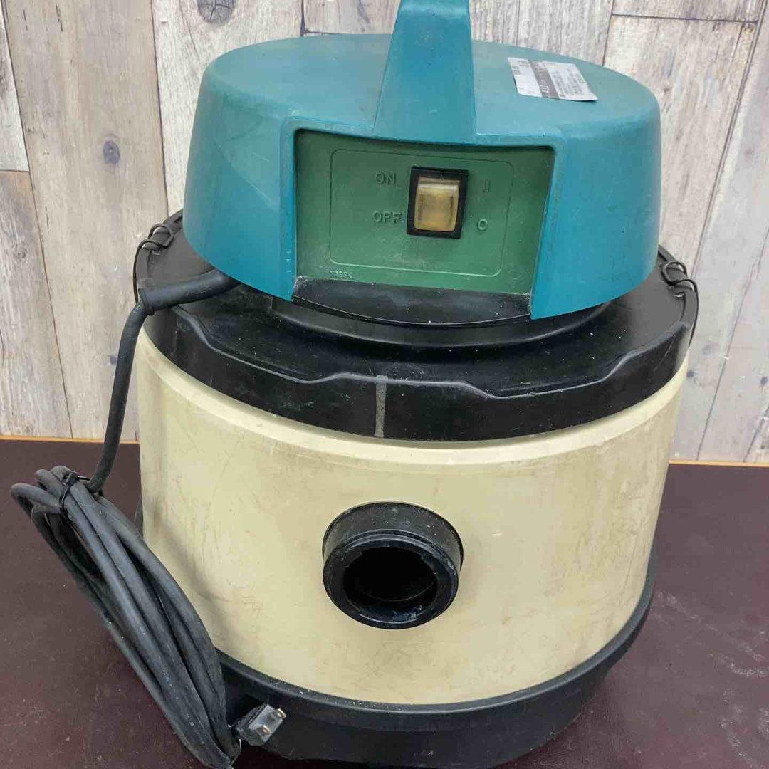 【中古品】マキタ(makita) 集じん機 432 乾湿両用 ホース・ノズル付 【東大和店】