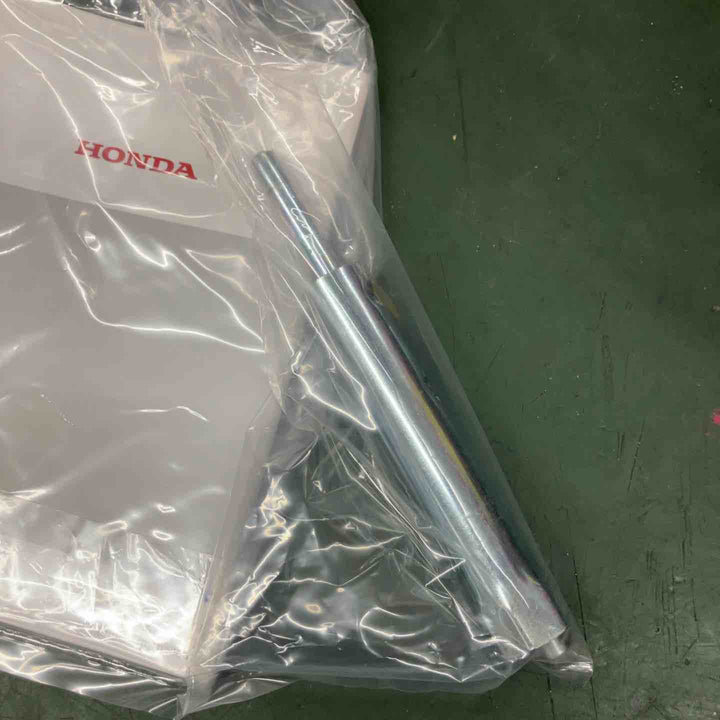 ★ホンダ(HONDA) インバーター発電機 EU18iメーカー保証書欠品【戸田店】