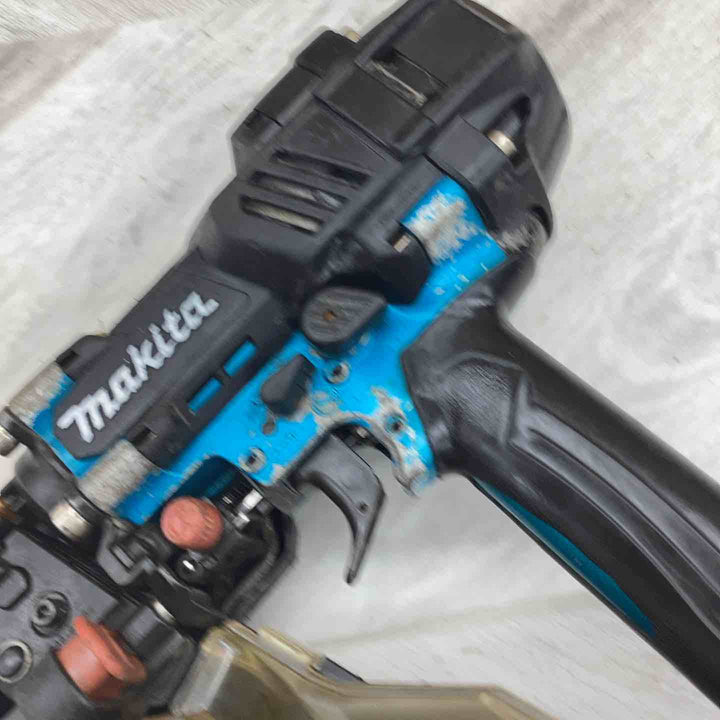 ★マキタ(makita) 高圧エア釘打ち機 AN636HM【越谷店】
