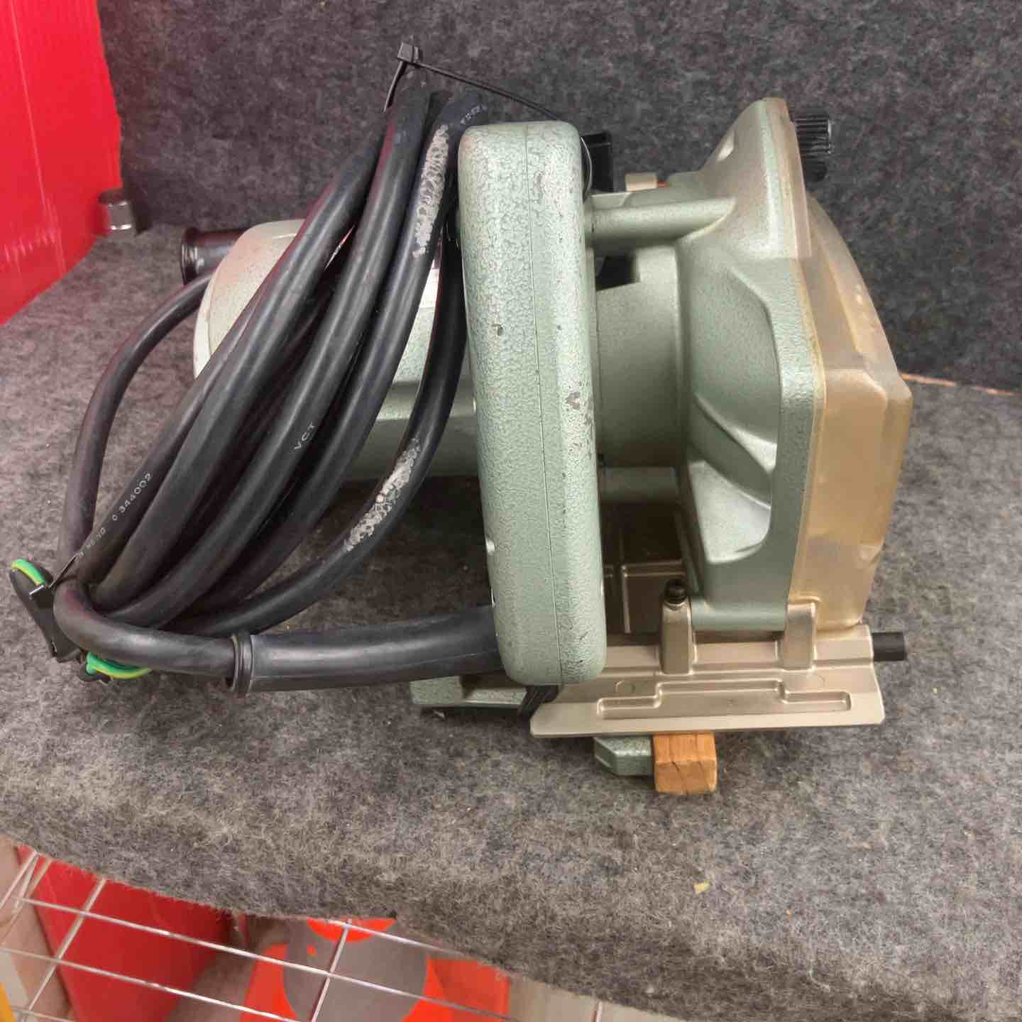◇マキタ(makita) 小型ミゾキリ 溝切 3004A【鴻巣店】 – アクトツール