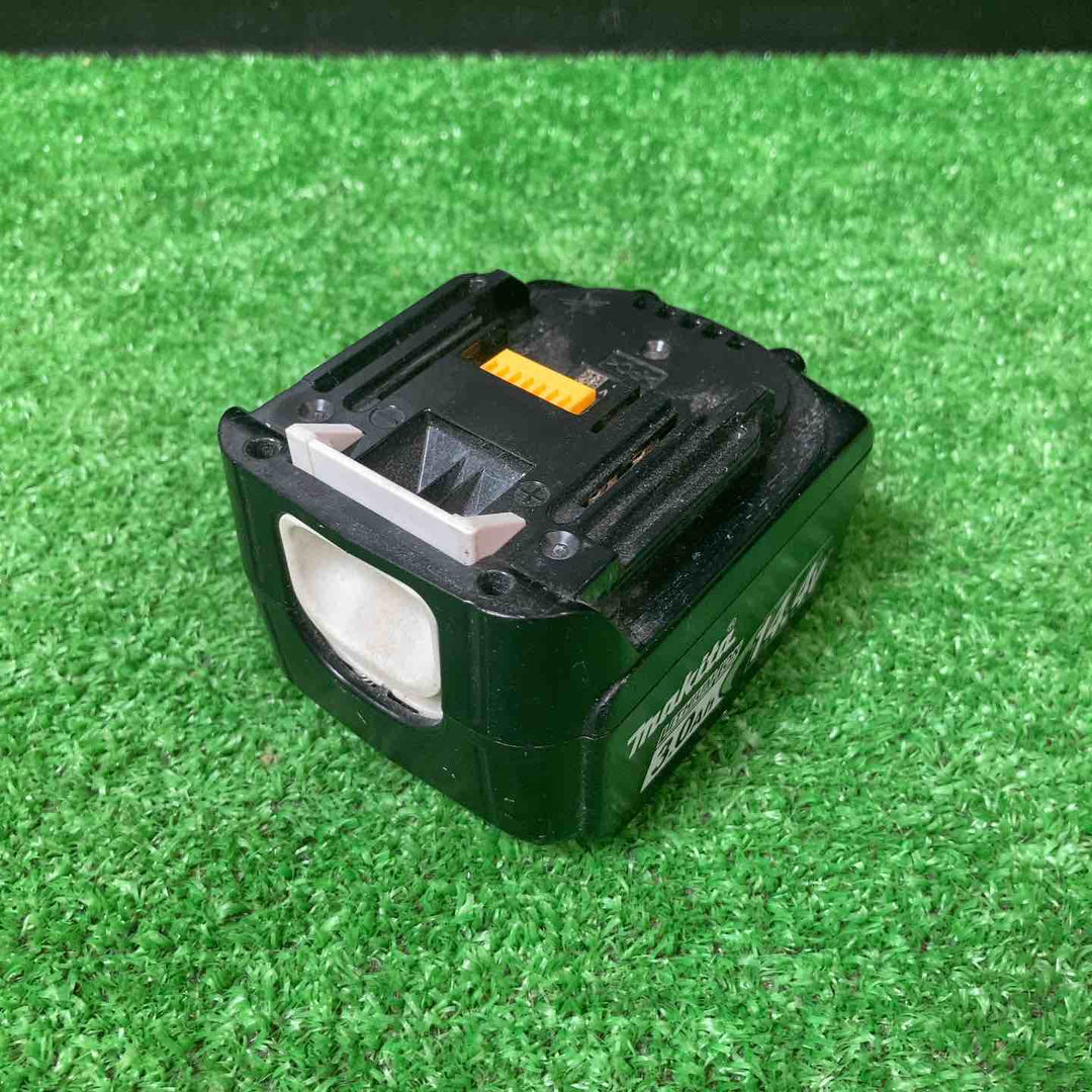 ☆マキタ(makita) コードレスアングルインパクトドライバ TL060DZ 14.4V3.0Ahバッテリー付【岩槻店】